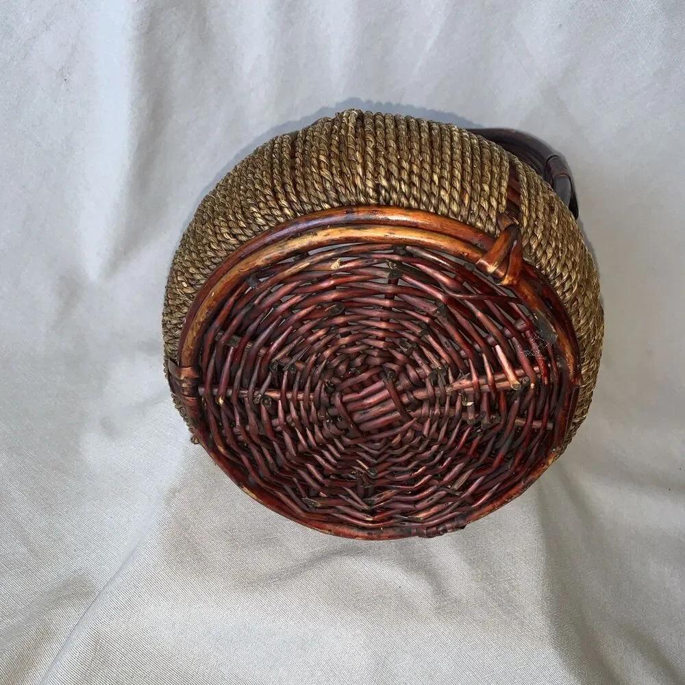 Woven Wicker  & Jute Rope Basket Round w/ Handle 10”D x 12”H Rustic Country Farm